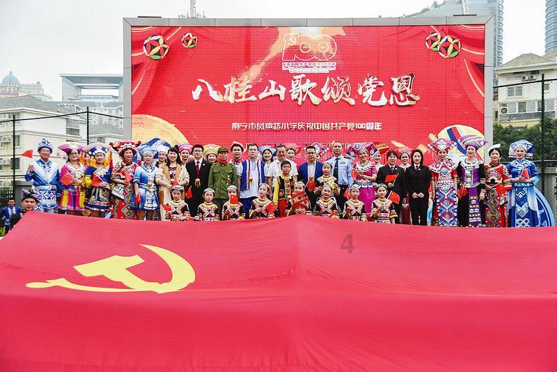 上官喜爱半夜说梦话,安崎的举动不一般,同宿舍姐妹哭笑不得